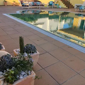 https://villa-mar-azul-albufeira.hotelaalgarve.com