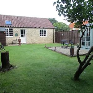 https://midsummer-cottage.yorkshirehotels.net